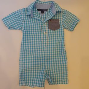 💥3 for $15💥Tommy Hilfiger 18 mo. romper NWOT
